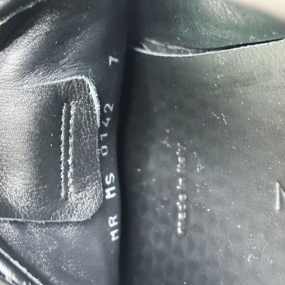 Louis Vuitton Black Leather Low Top - Picture 2 of 11